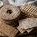 Schwedisches Knäckebrot: Geschichte, Sorten und Unterschiede